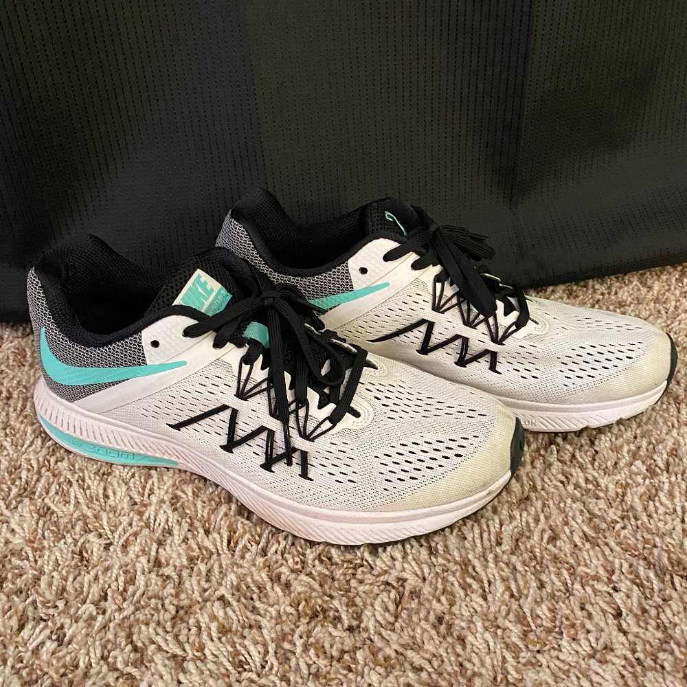 nike zoom winflo 3 shoes